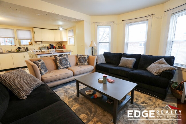 Photo - 505 Washington St