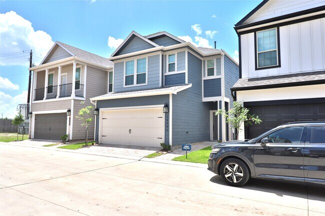 Photo - 10506 Blankiet Ln.