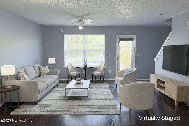 Photo - 845 Black Cherry Dr S