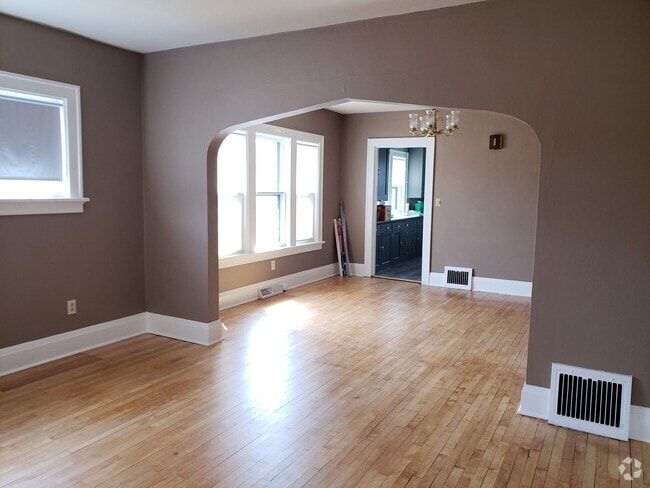 Building Photo - 3 bed 1.5 bath single family home in Wausau