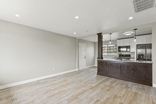 7917 San Paulo Dr
