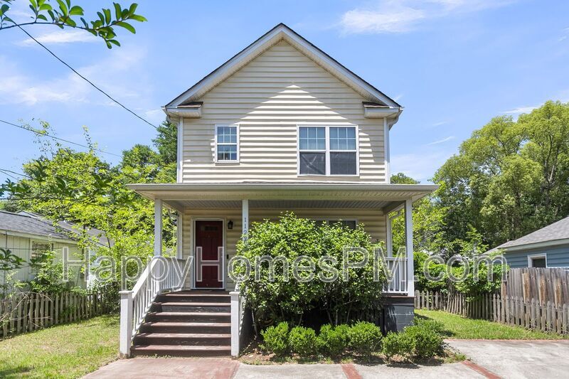 Photo - 1122 Bexley Street