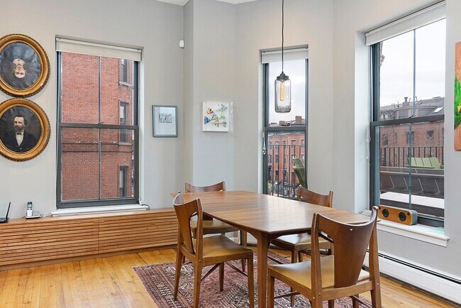 Photo - 608 Tremont St Unidad 5