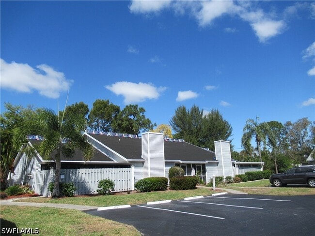 Building Photo - 6238 Timberwood Cir Unit 110