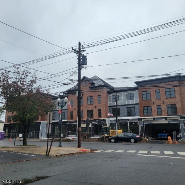 Photo - 1776 E 2nd St Unit 40