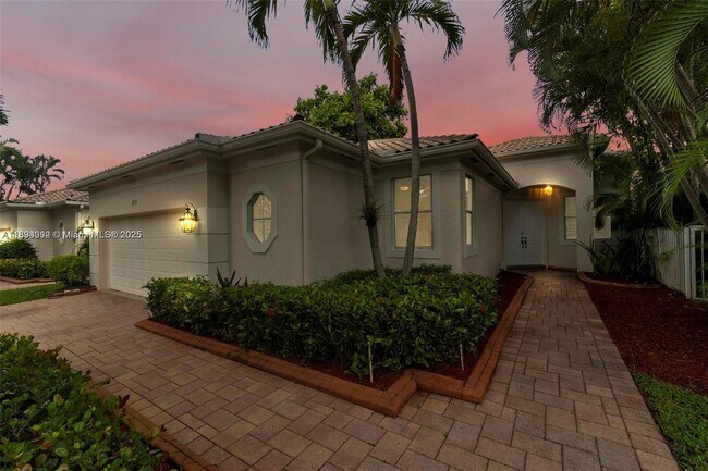 Photo - 2553 Bay Pointe Dr