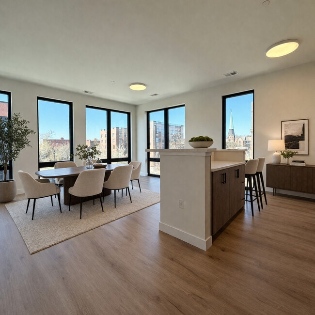 Building Photo - The Lincoln