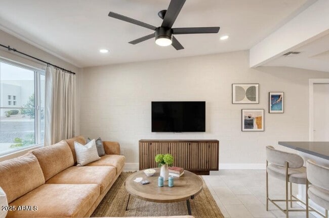 Photo - 7504 E 1st St