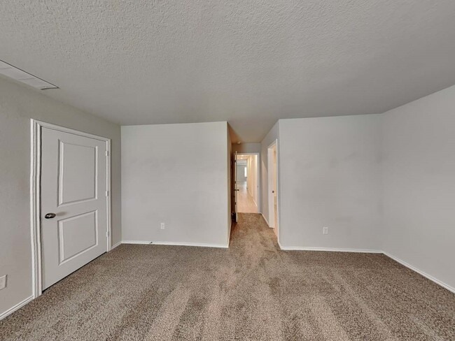 Photo - 5517 Verdugos Pl