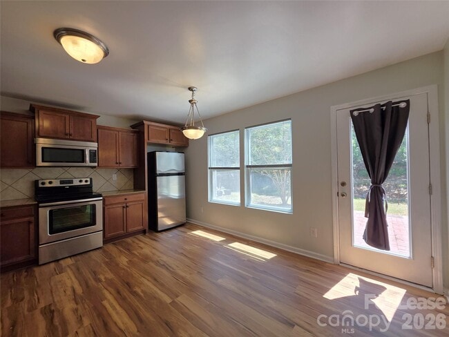 Photo - 6142 Salamander Run Ln