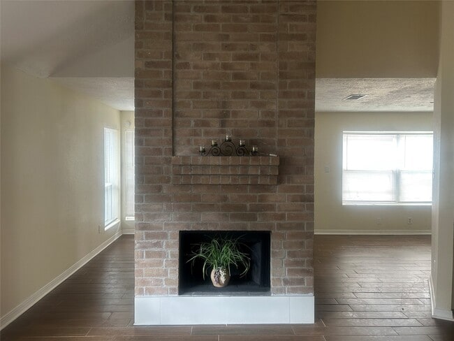 Photo - 2717 Elder Rd