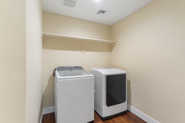 Photo - 1415 S 29th Ave