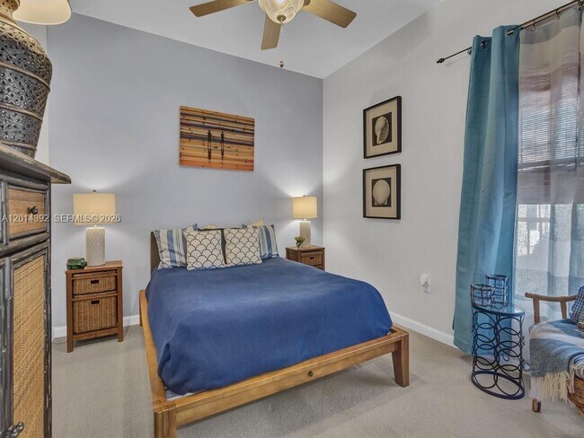 5035 Fairways Cir Unidad 305