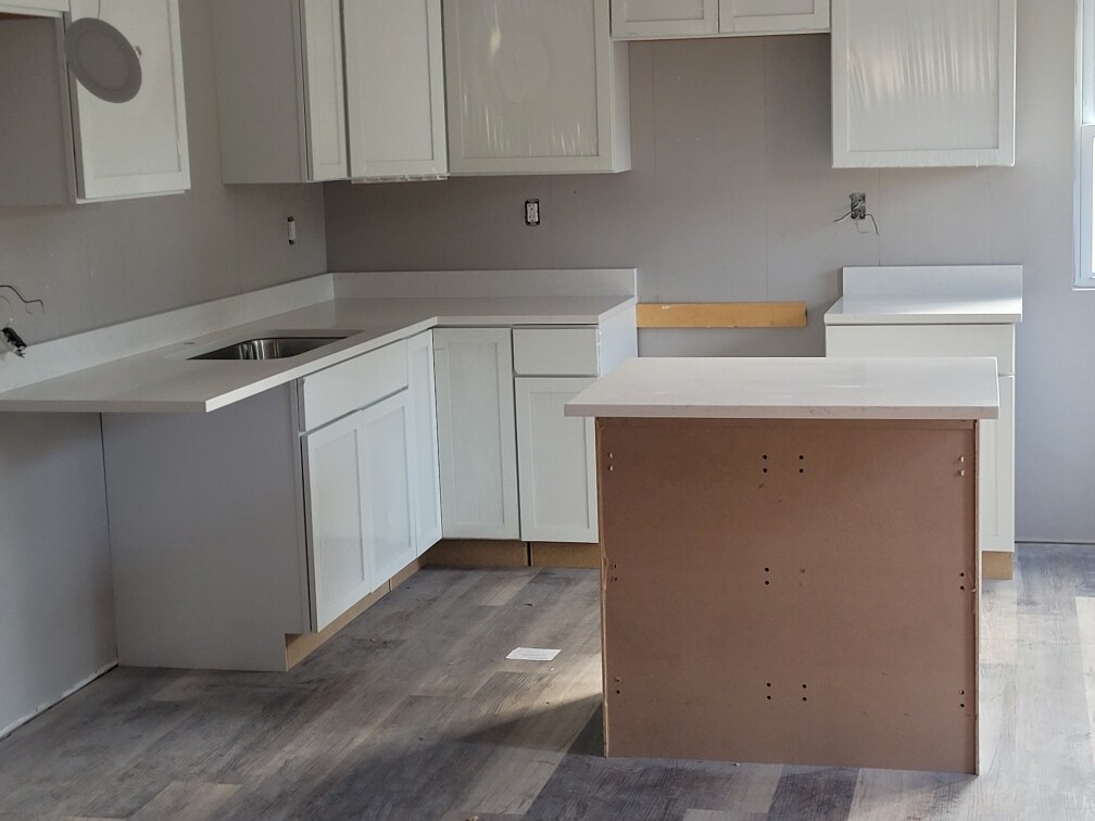 Photo - 1045 Greene St