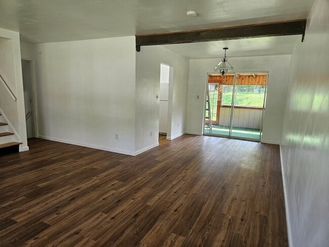 Photo - 677 Peach Tree Ln