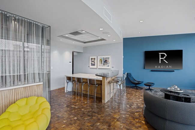 Apartamentos Radian — foto de la comunidad