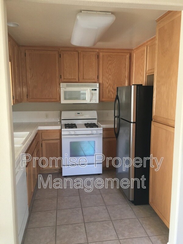 565 Lands End Way Unit 218