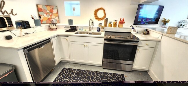 Building Photo - 1485 S 900 E Unit 2