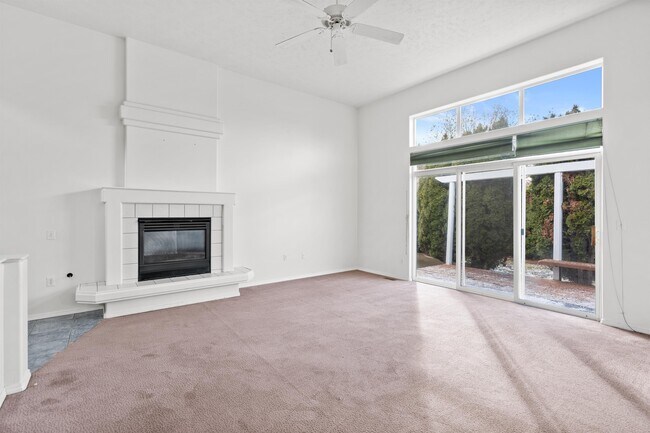 Photo - 1011 N Homestead Dr