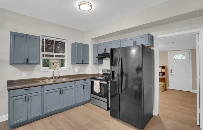 Photo - Vintage Craftsman