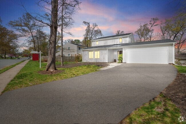 Building Photo - 1513 Millikens Bend Rd Rental