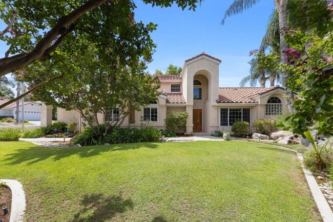 Photo - 6016 Kings Canyon Dr