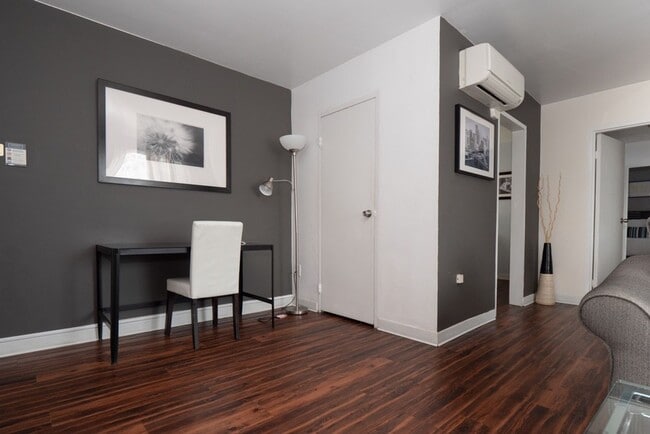 Photo - 5405 Fifth Avenue