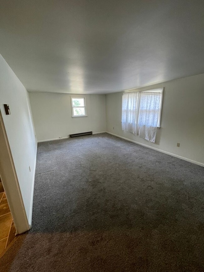 Photo - 324 N Broad St Unit 2nd Floor