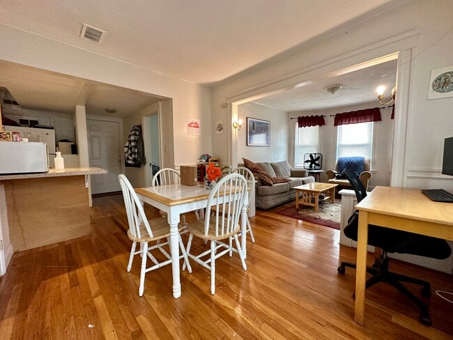 Photo - 221 Summer St Apartment Unit 3r