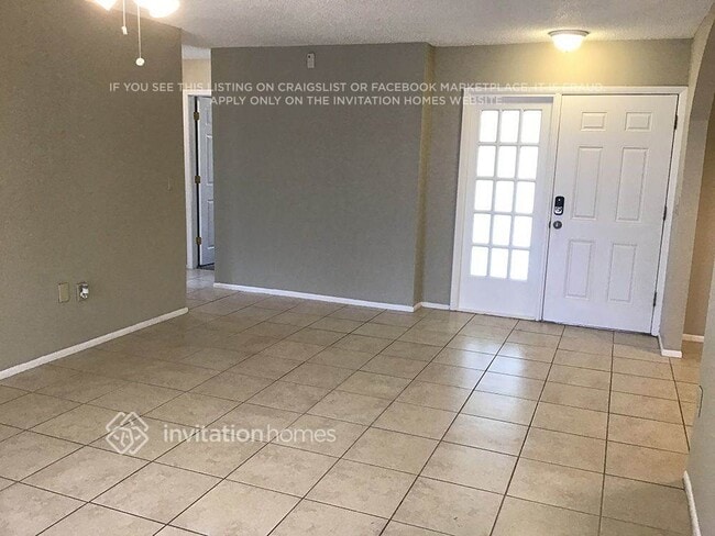 Photo - 2805 39th St W