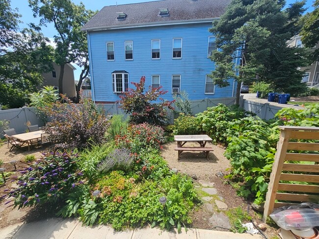 Photo - 55 Buffum St