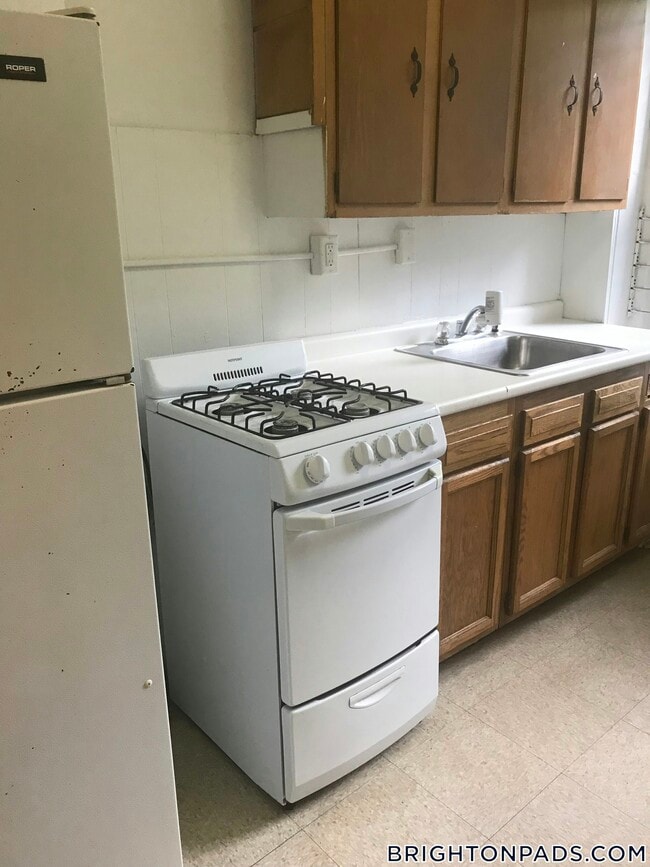 Photo - 1810 Commonwealth Ave Apartment Unit 4
