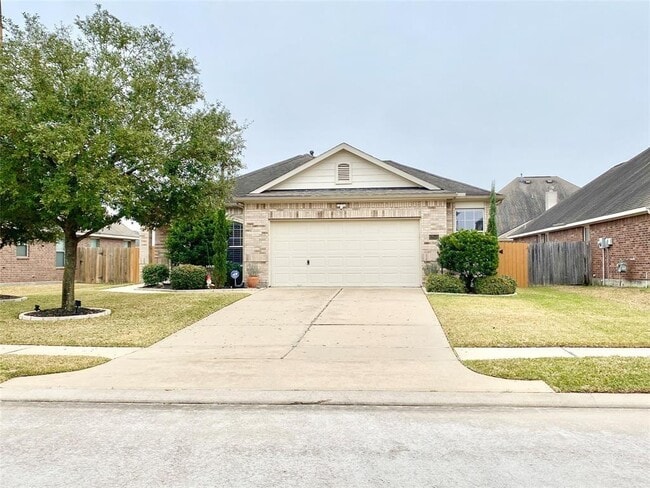 Photo - 17518 Stamford Oaks Dr House