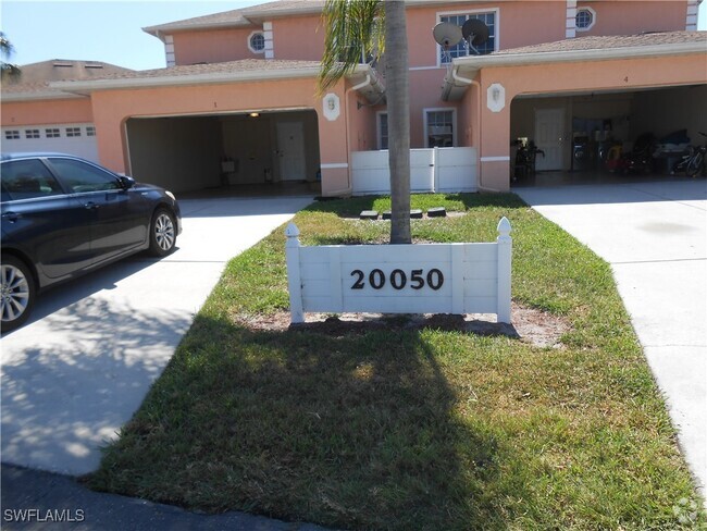 Building Photo - 20050 Petrucka Cir N Unit A Rental