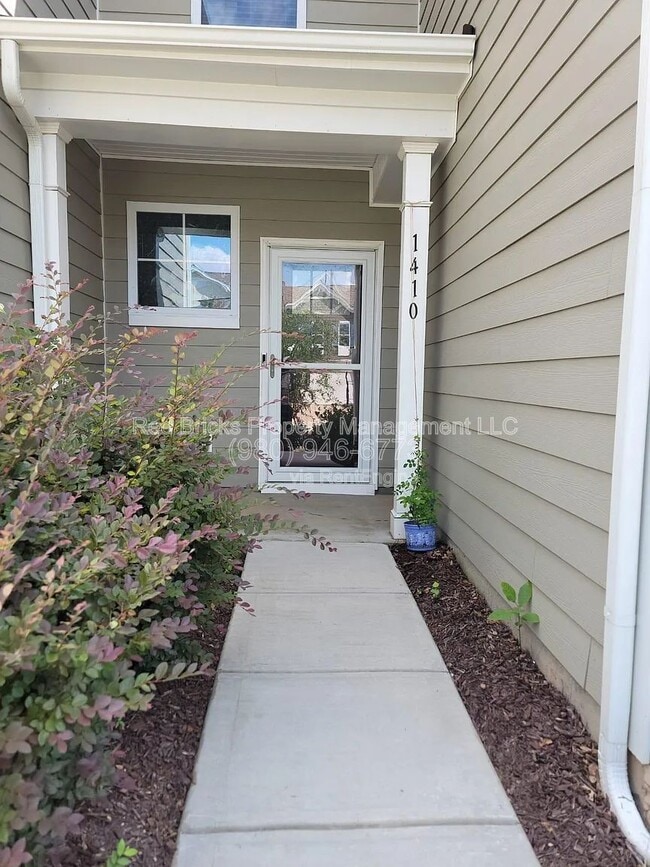 Photo - 1410 Bramblewood Dr