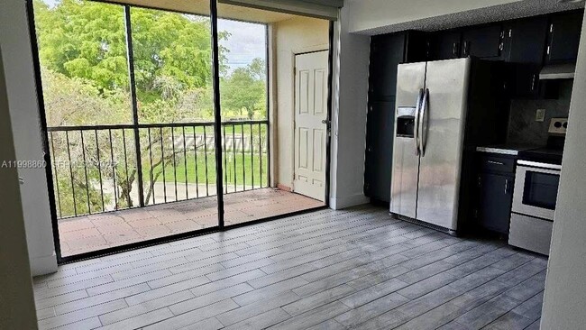 Photo - 8075 SW 107th Ave