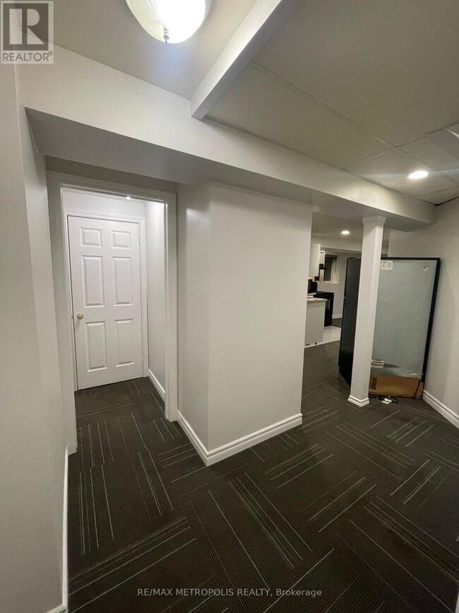 Photo - 58 Whitefoot Crescent