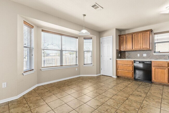 Photo - 3408 Logsdon St