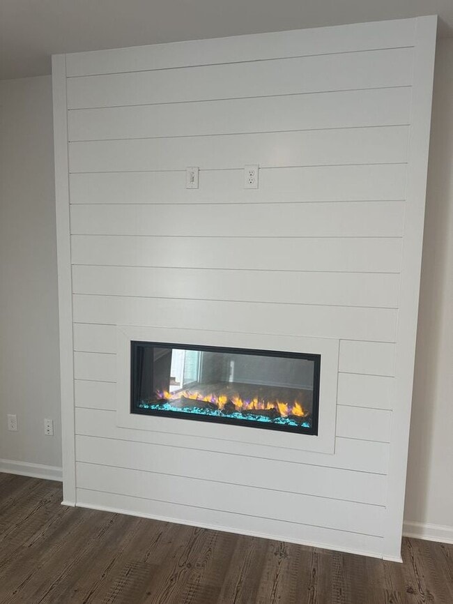Photo - Pet Friendly .. 3 bed 2.5 bath Townhome in STUNNING new community