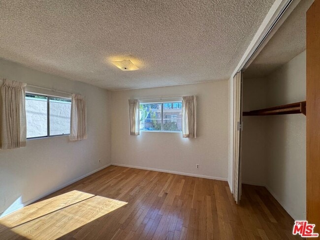 Photo - 4168 Brunswick Ave Unit B