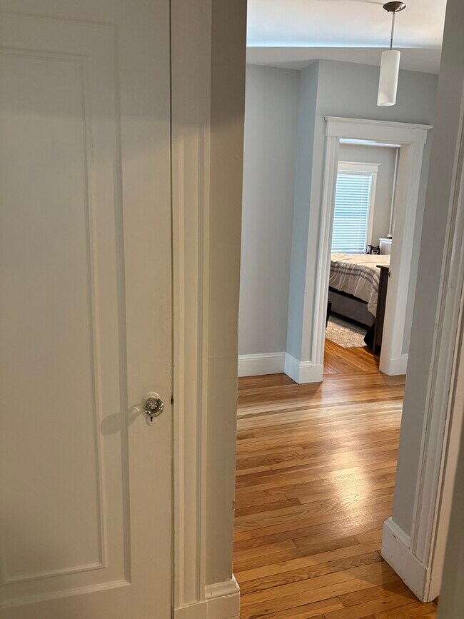 Photo - 51 Algonquin Rd