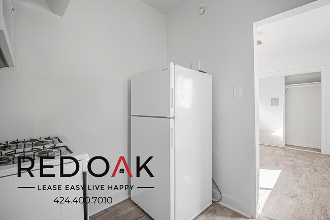 Photo - 979 S Oxford Ave Unidad 205