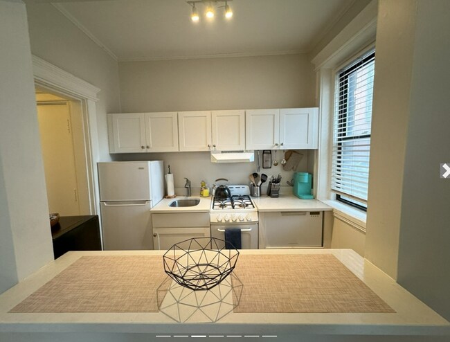 Photo - 34 East Newton St Unit 2