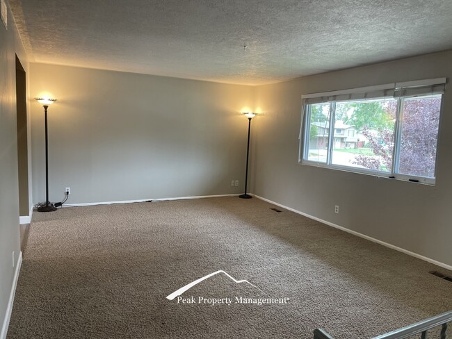 Photo - 8701 Brynwood Dr