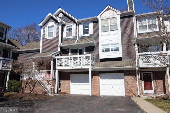 Photo - 9 Halstead Pl Townhome