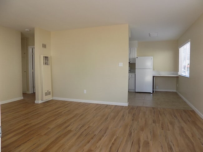 Photo - m497 - Mateer Unit 1211