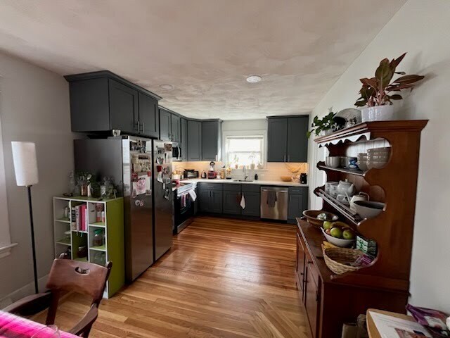 Building Photo - 316/318 Eaton St Unit 1