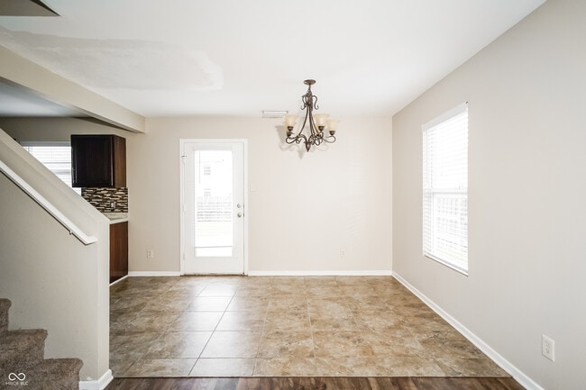 Photo - 622 Greenway St