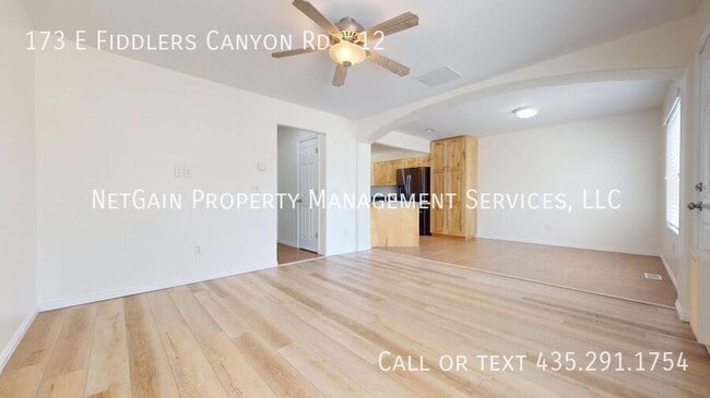 Photo - 173 E Fiddlers Canyon Rd