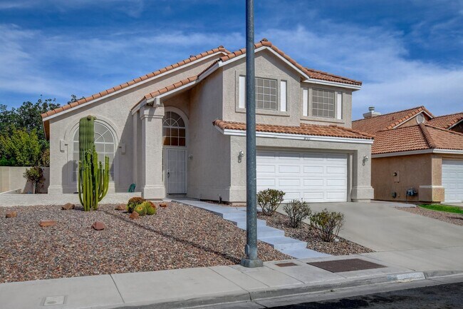 4966 High Creek Dr
